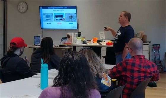 session at the home repair lab