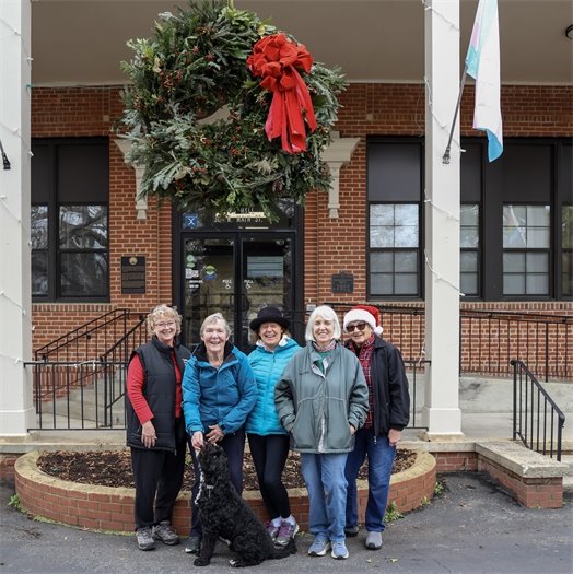 Garden Club in front of Town Hall