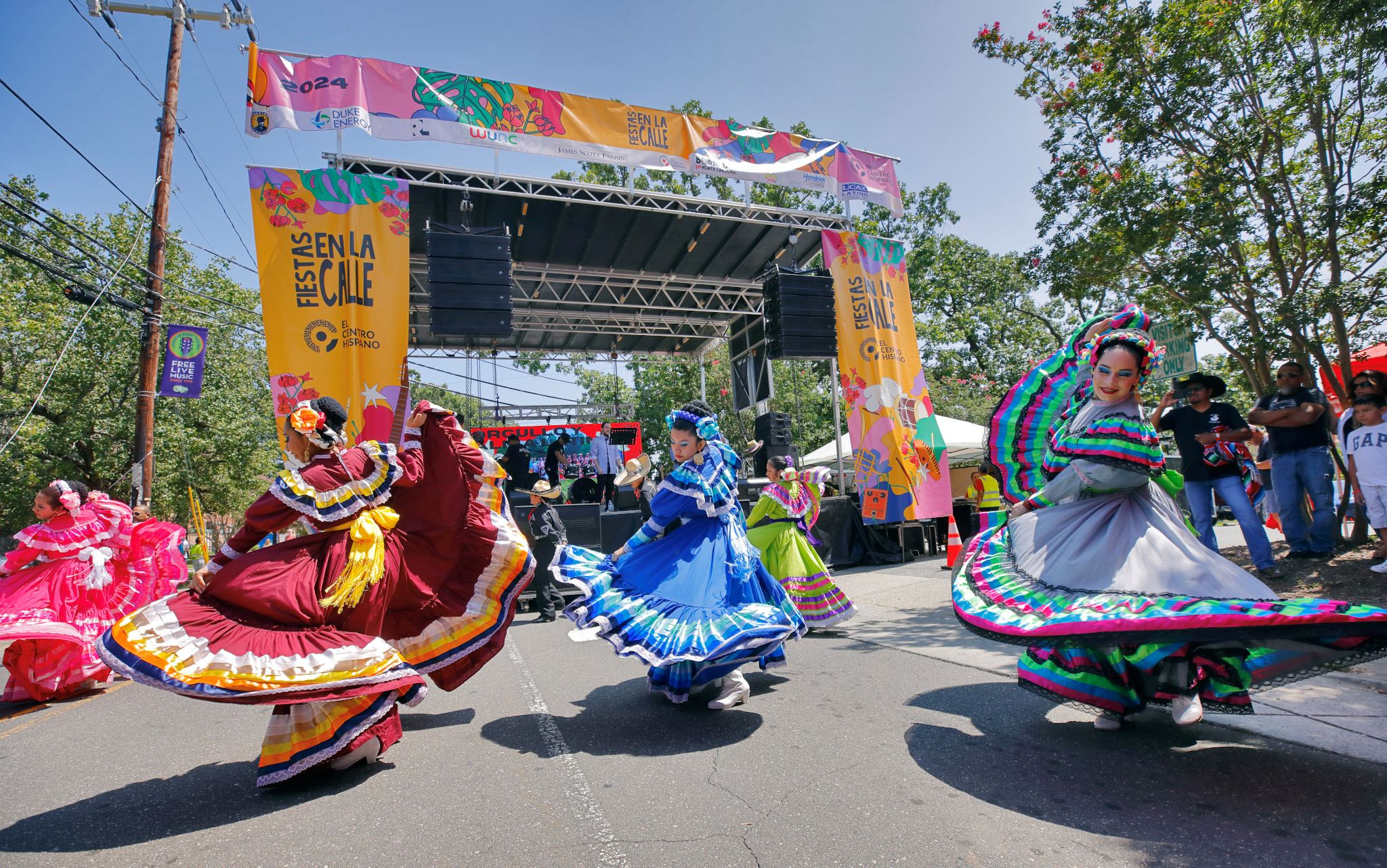 Group performing at Fiestas en la calle